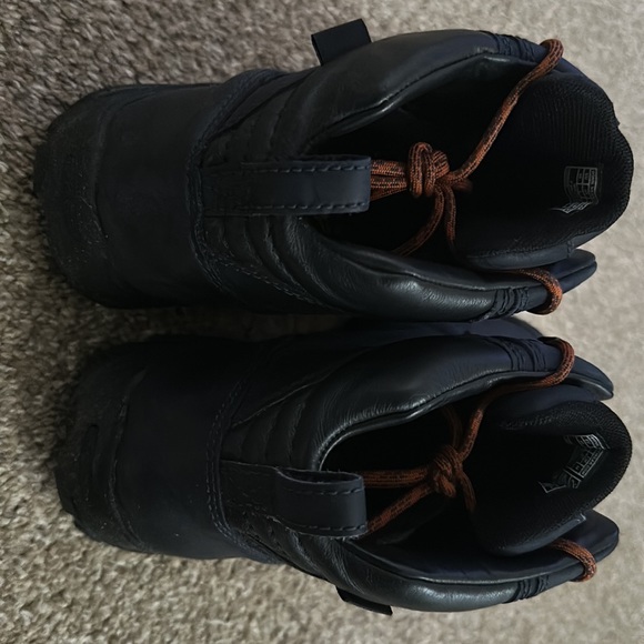 COPY - Men’s Keen Pyrenees Boots - Picture 7 of 9